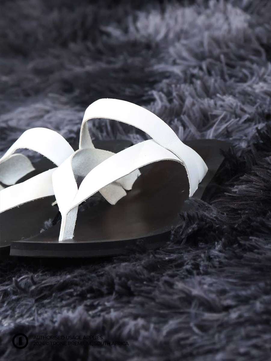 Freehanger Sandals - White