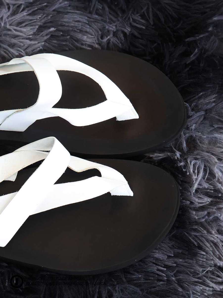Freehanger Sandals - White
