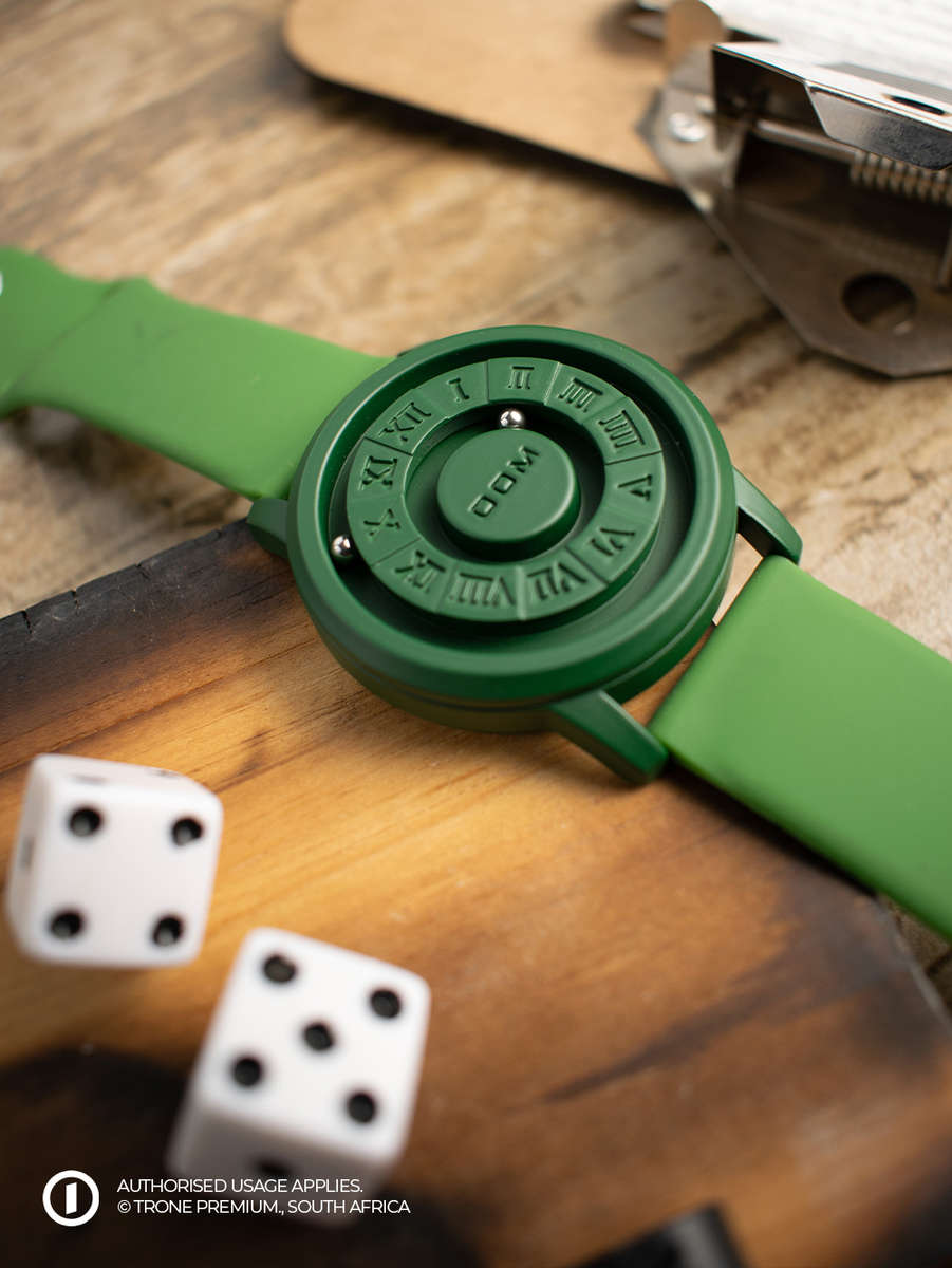 DOM Strap Watch - Green