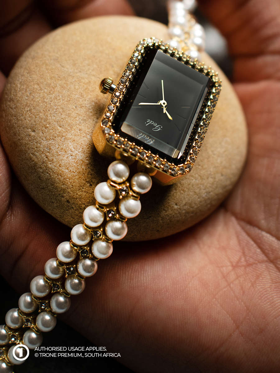 Premium Pearl Laced - Gold + Black Dial Watch