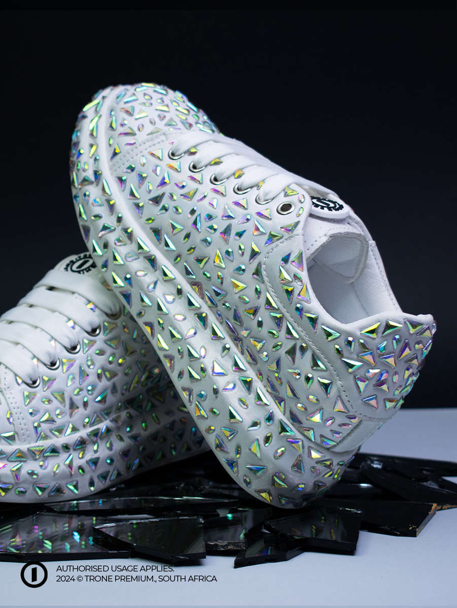 DiamondU Sneakers - White