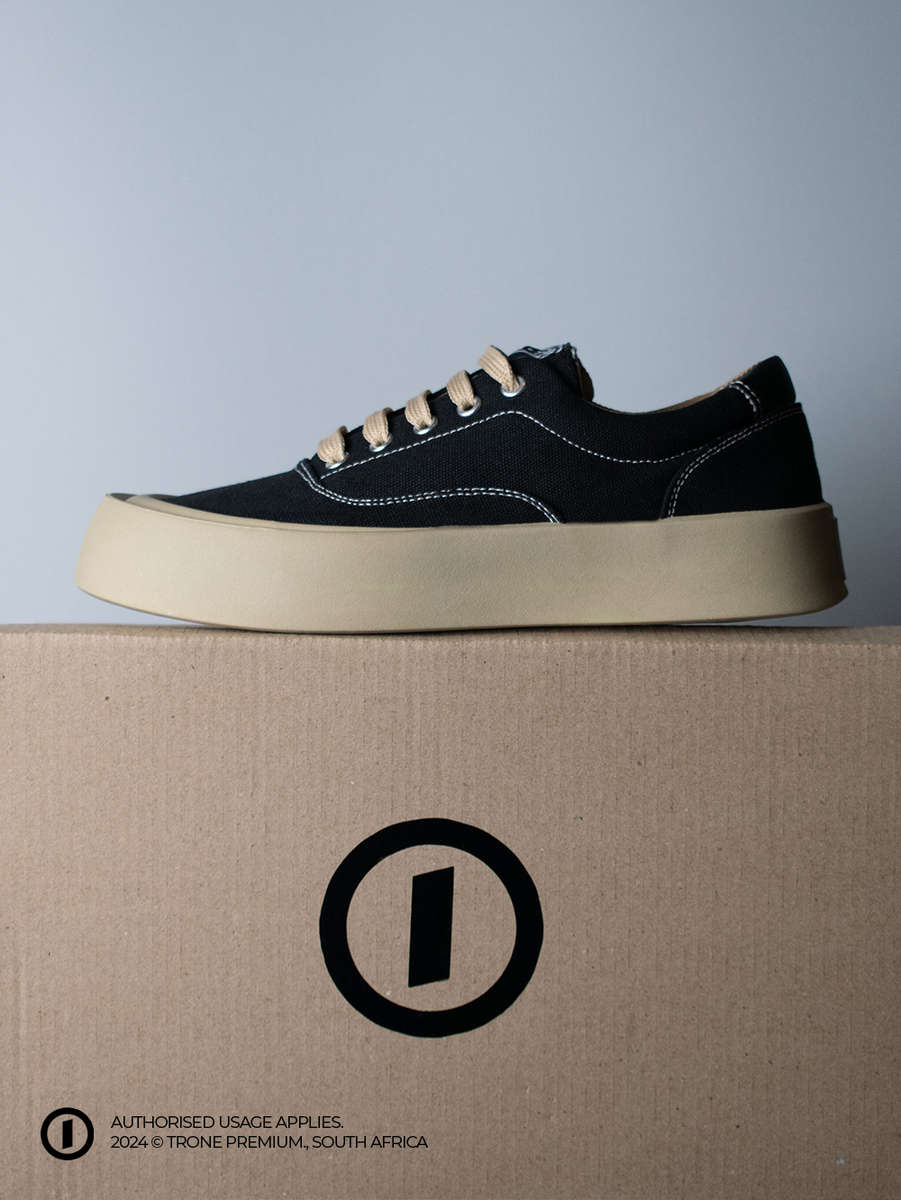 Trone Blaze Chucks - Black