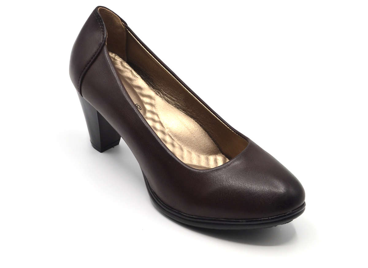 TTP Medium Heel Classic Round Toe Courts