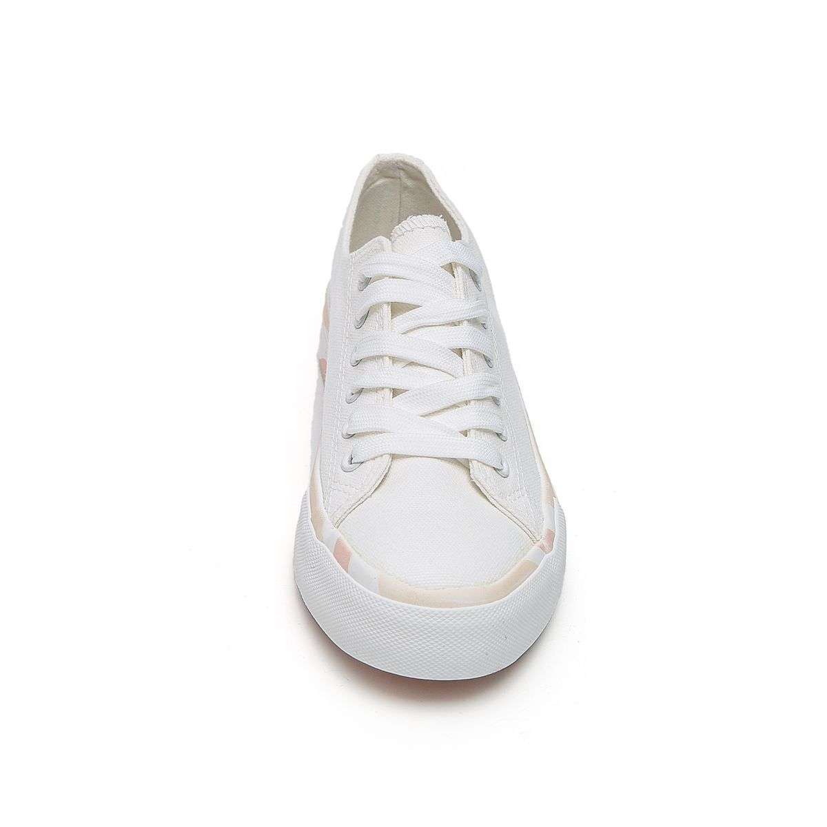 Fashion Low Top Canvas Sneaker XB3815