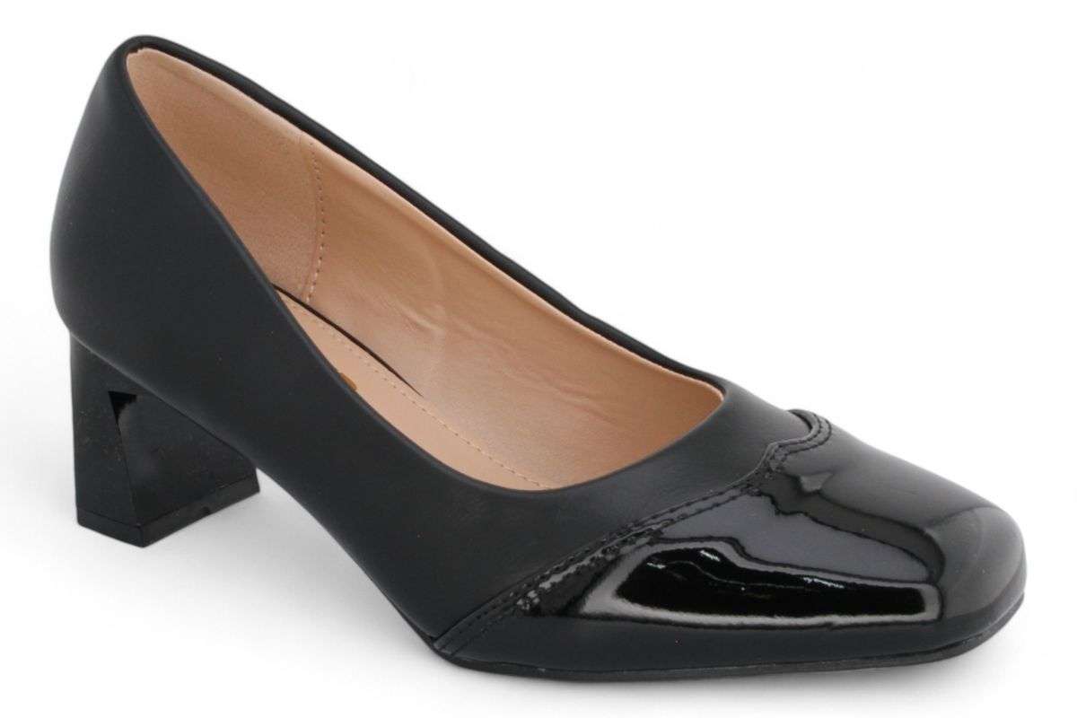 TTP Women PU Rectangular Flare Block Heel with Wingtip JSF101