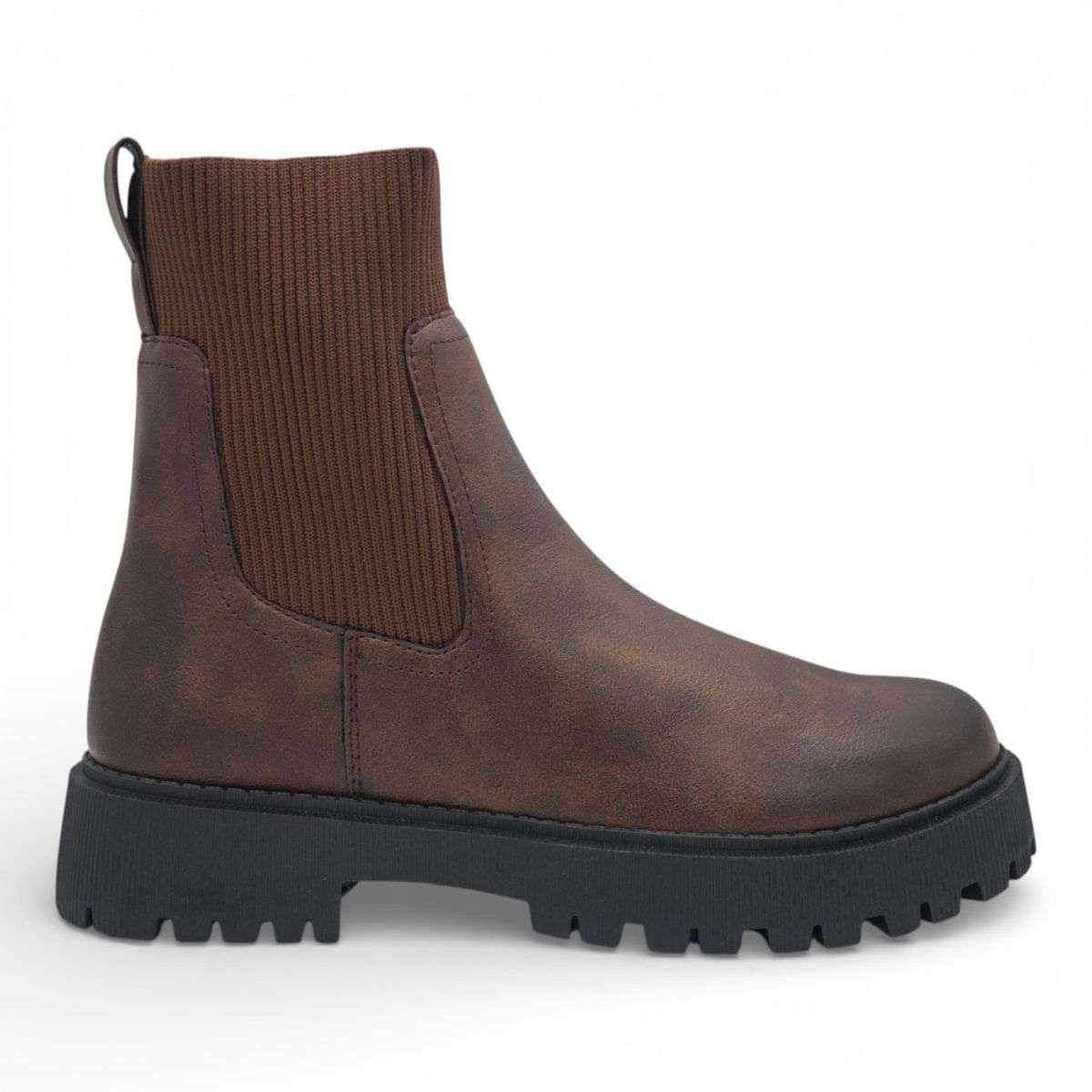 TTP Women's Chunky Chelsea Ankle Boot MC0008