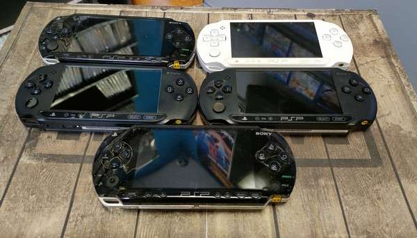 PSP Consoles x5 Spares or Repairs