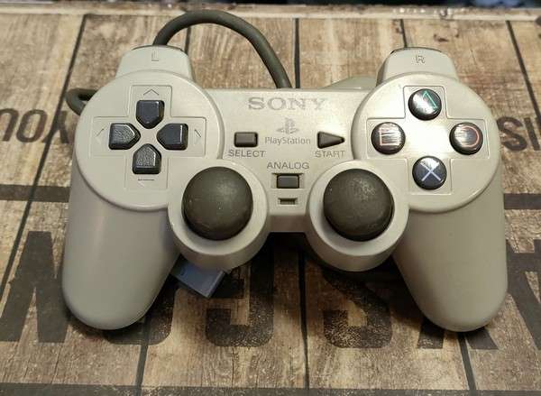 PS1 Controller Playd