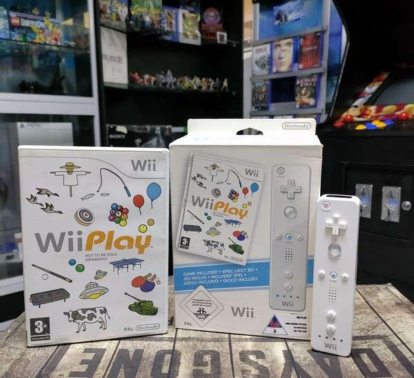 Wii Play Bundle