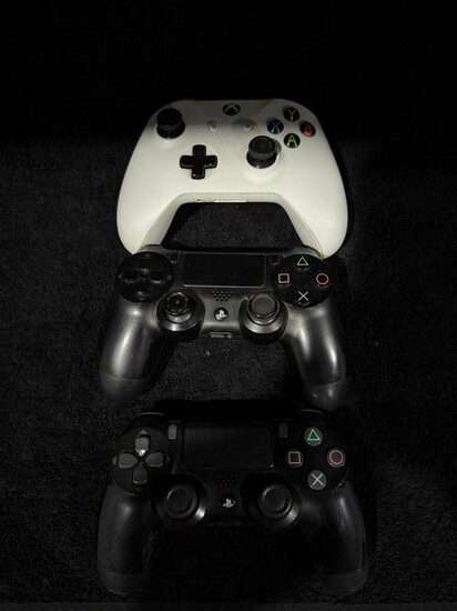 PS4 Xbox Controllers Faulty