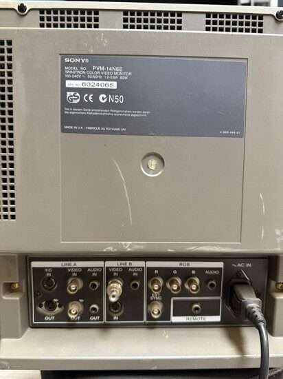 Sony 14inch PVM Screen