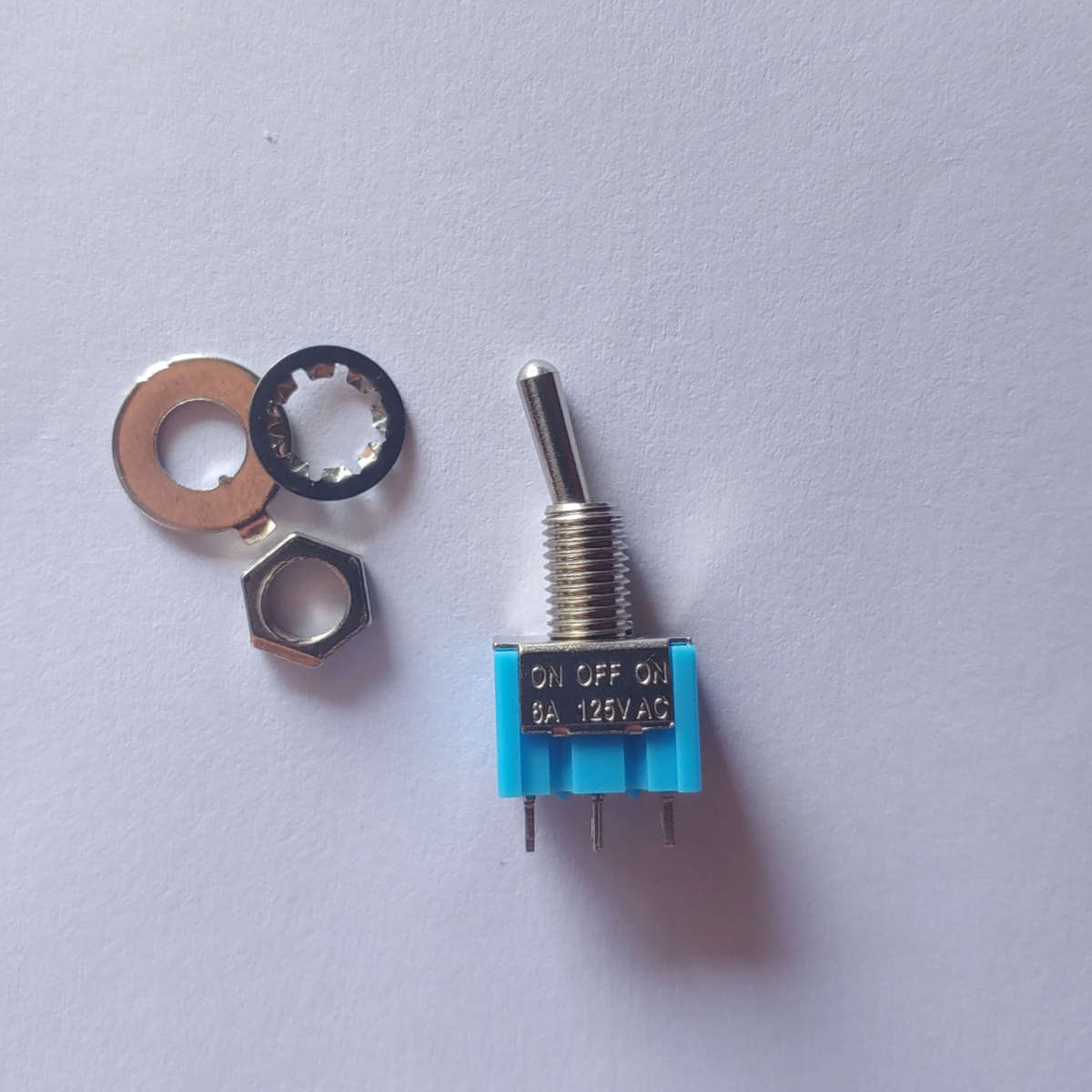 ON-OFF-ON SPDT Mini Toggle switch