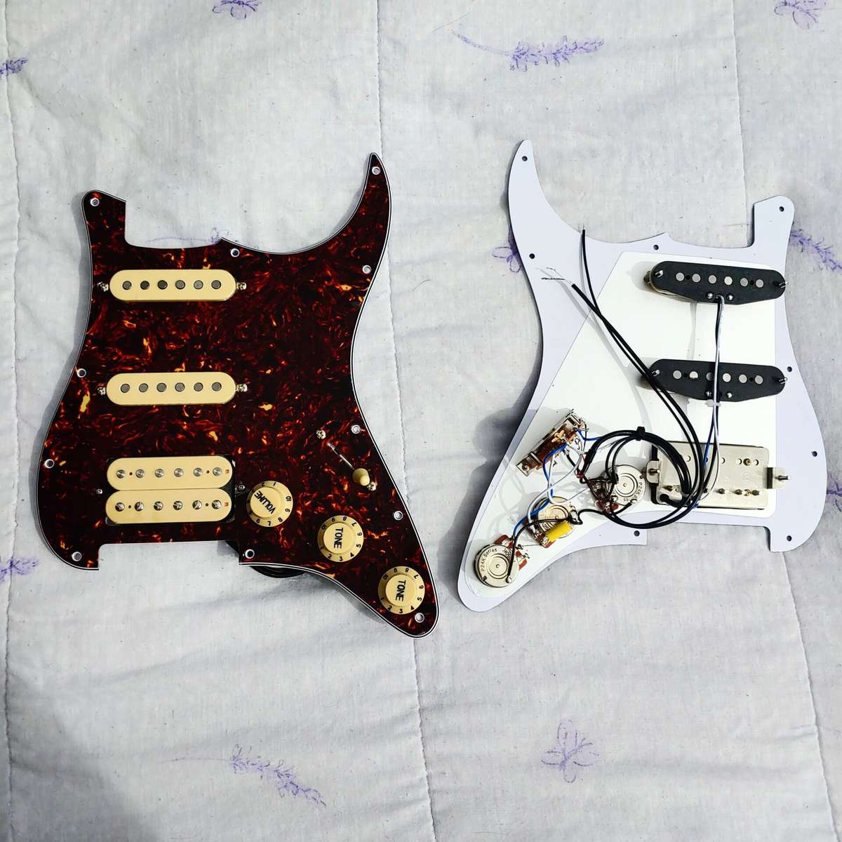 HSS Prewired Pickguard Loaded  with Alnico 5 Pickups - Brown Tortoise