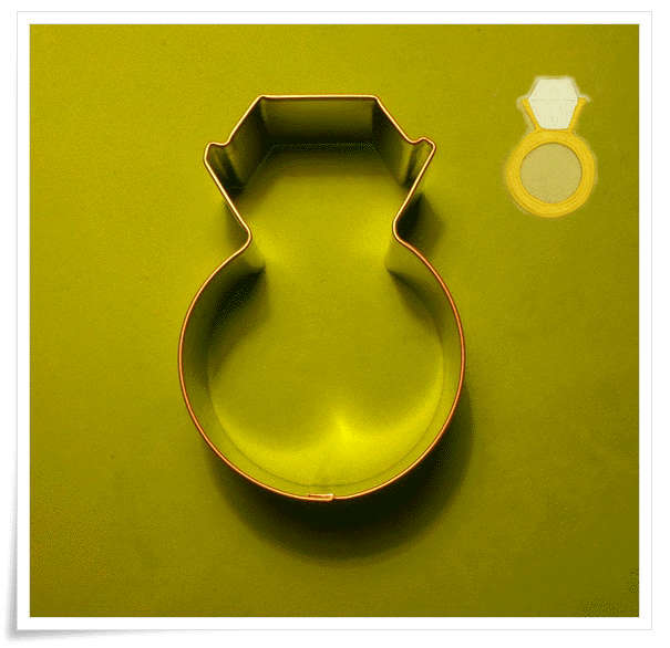 Diamond Ring Biscuit Cutter