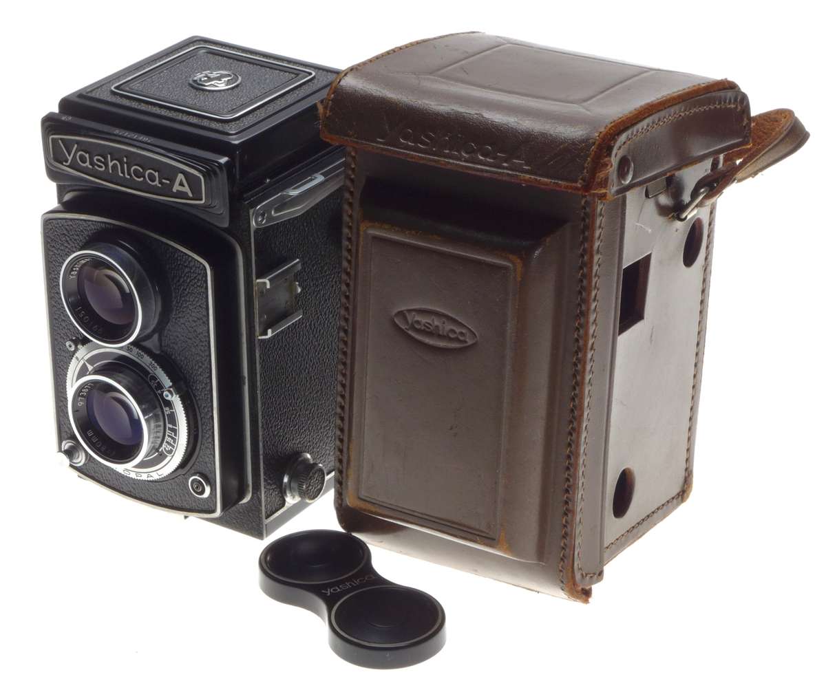 Yashica A med. Format TLR camera YASHIMAR 3.5/50mm case cap kit mint - Yashica