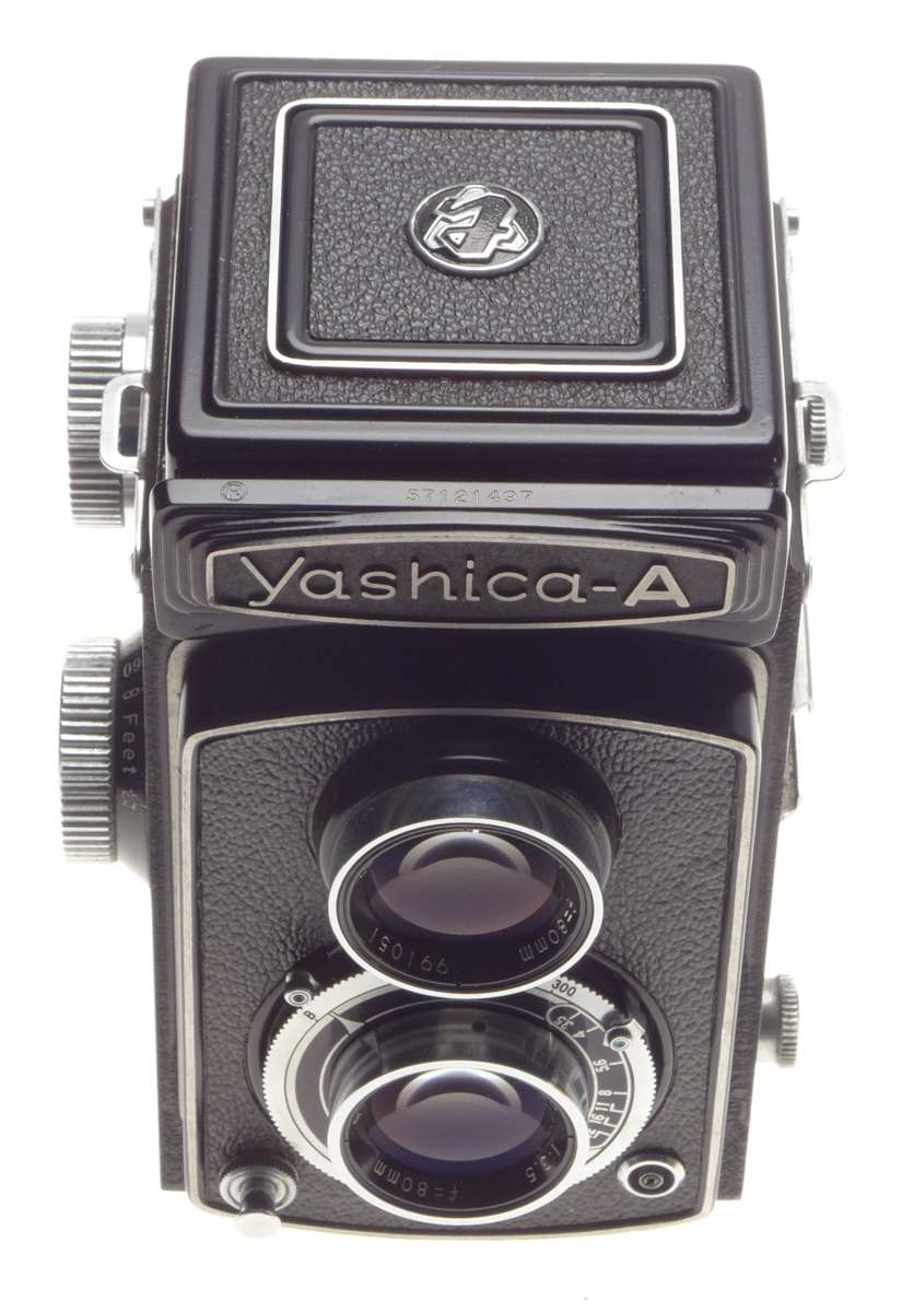 Yashica A med. Format TLR camera YASHIMAR 3.5/50mm case cap kit mint - Yashica