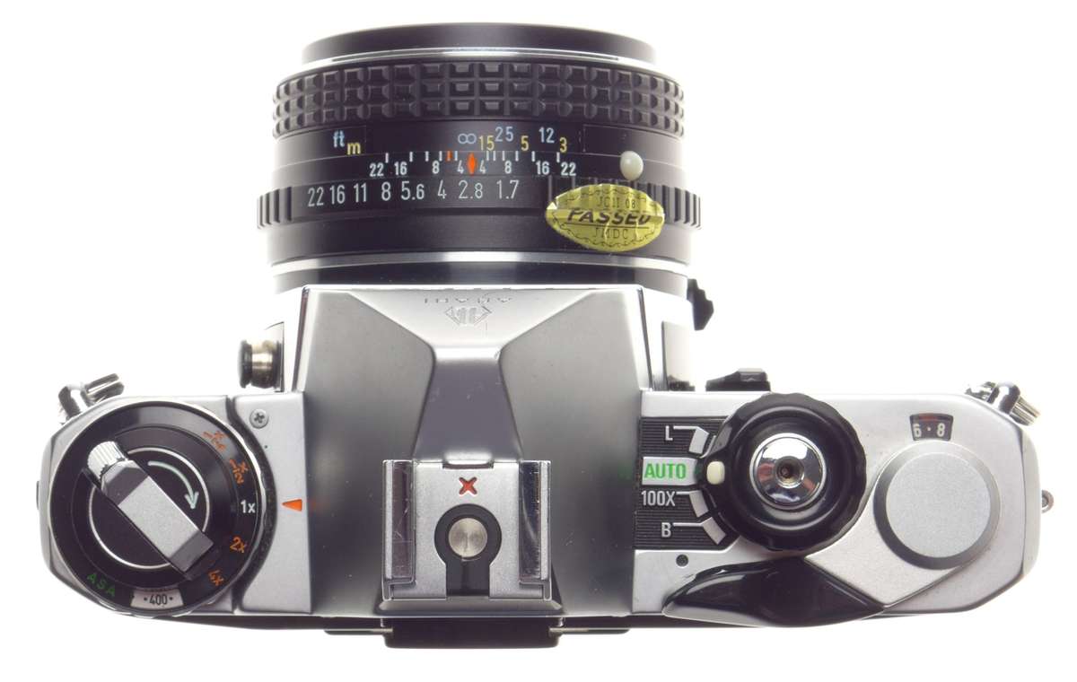 Mint Pentax ME 35mm vintage SLR film camera Asahi SMC Pentax-M 1.7 50mm - Pentax