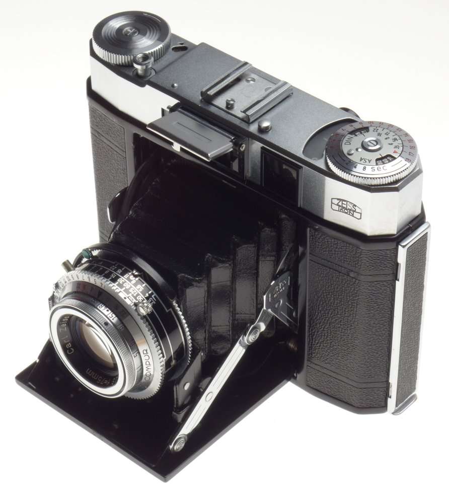 ZEISS Super Ikonta MINT medium format 120 film camera Tessar 3.5/75mm lens box case - Zeiss