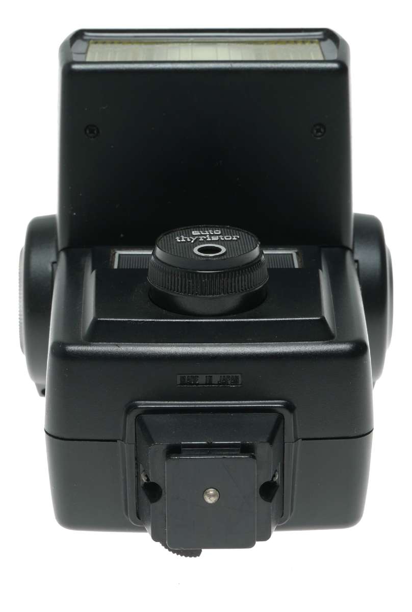 Vivitar 283 Auto Thyristor Hot Shoe Film Camera Swivel Flash