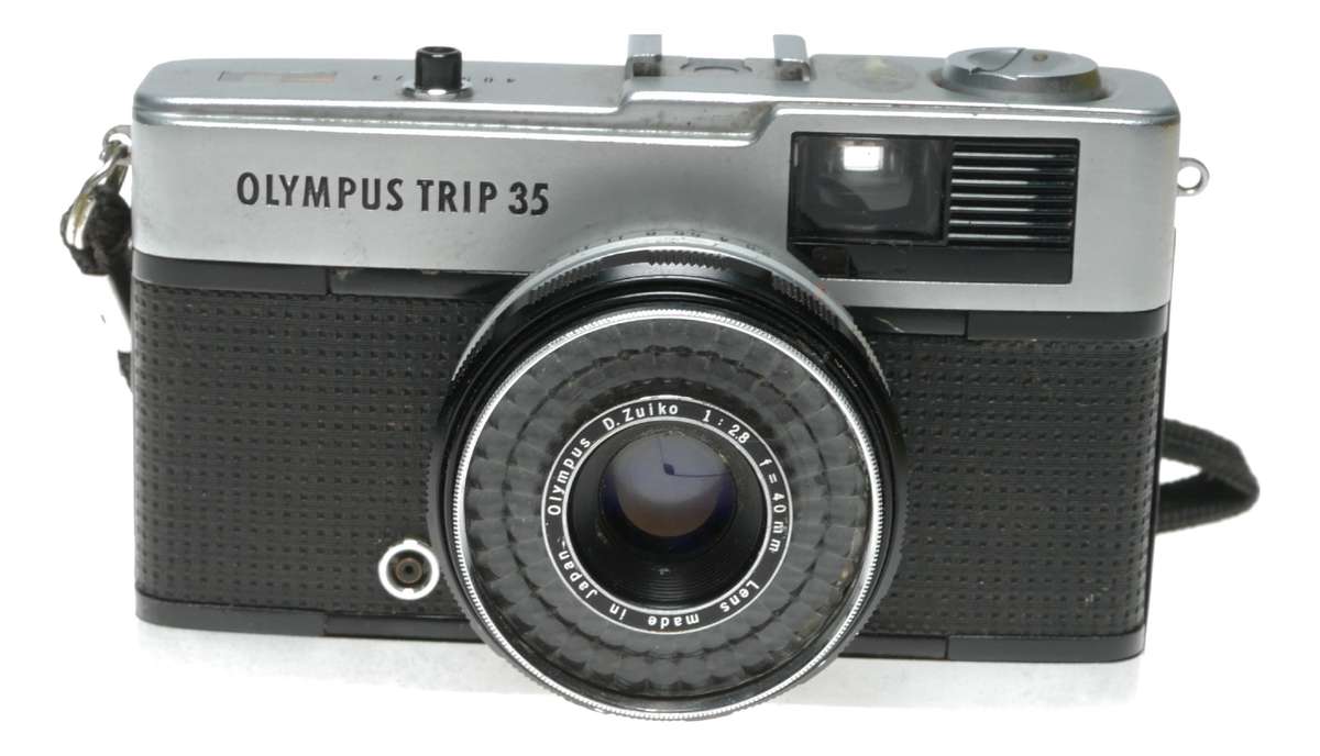 Olympus Trip 35 Compact Film Camera D.Zuiko 1:2.8 f=40mm