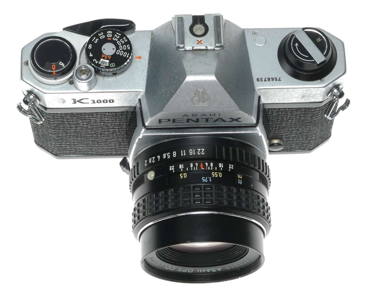 Asahi Pentax K1000 35mm Film Camera SMC 1:2 55mm Lens Sold as is