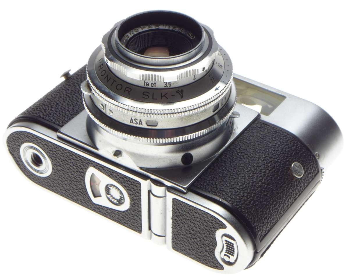 Voigtlander Vitomatic IIa 35mm film camera PRONTOR SLK Shutter Color Skopar 1:2.8 f=50mm - Voigtland