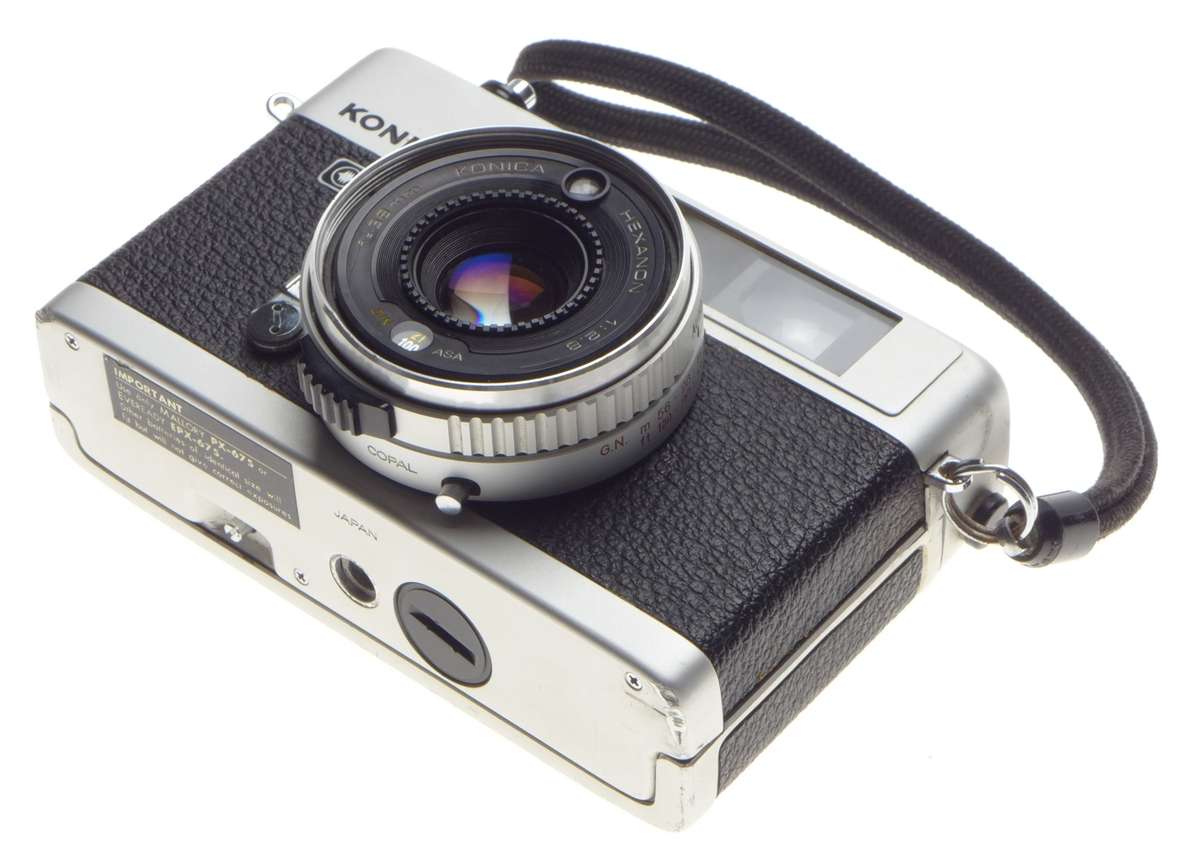 KONICA CS35 Automatic HEXANON 2.8 f=38mm lens cased manuals 35mm vintage film camera - Konica