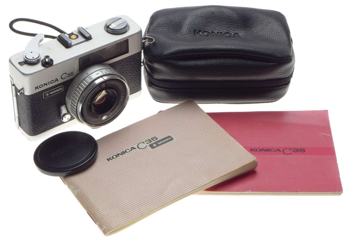 KONICA CS35 Automatic HEXANON 2.8 f=38mm lens cased manuals 35mm vintage film camera - Konica