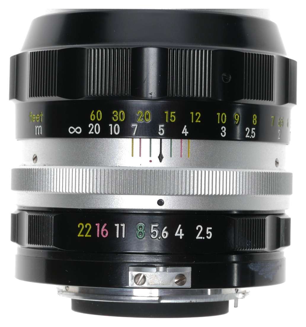 Nikkor-P 1:2.5 f=105mm SLR Nikon vintage lens MINT - Nikon