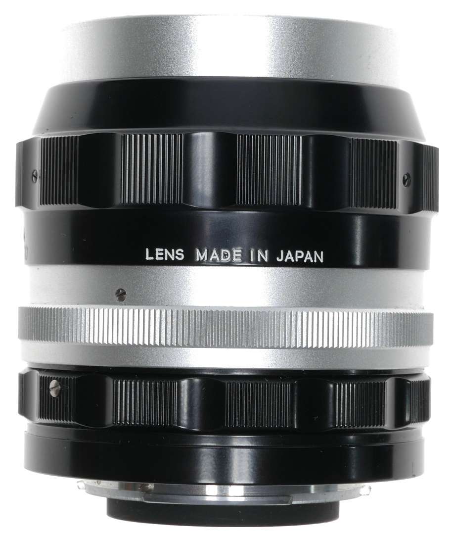 Nikkor-P 1:2.5 f=105mm SLR Nikon vintage lens MINT - Nikon