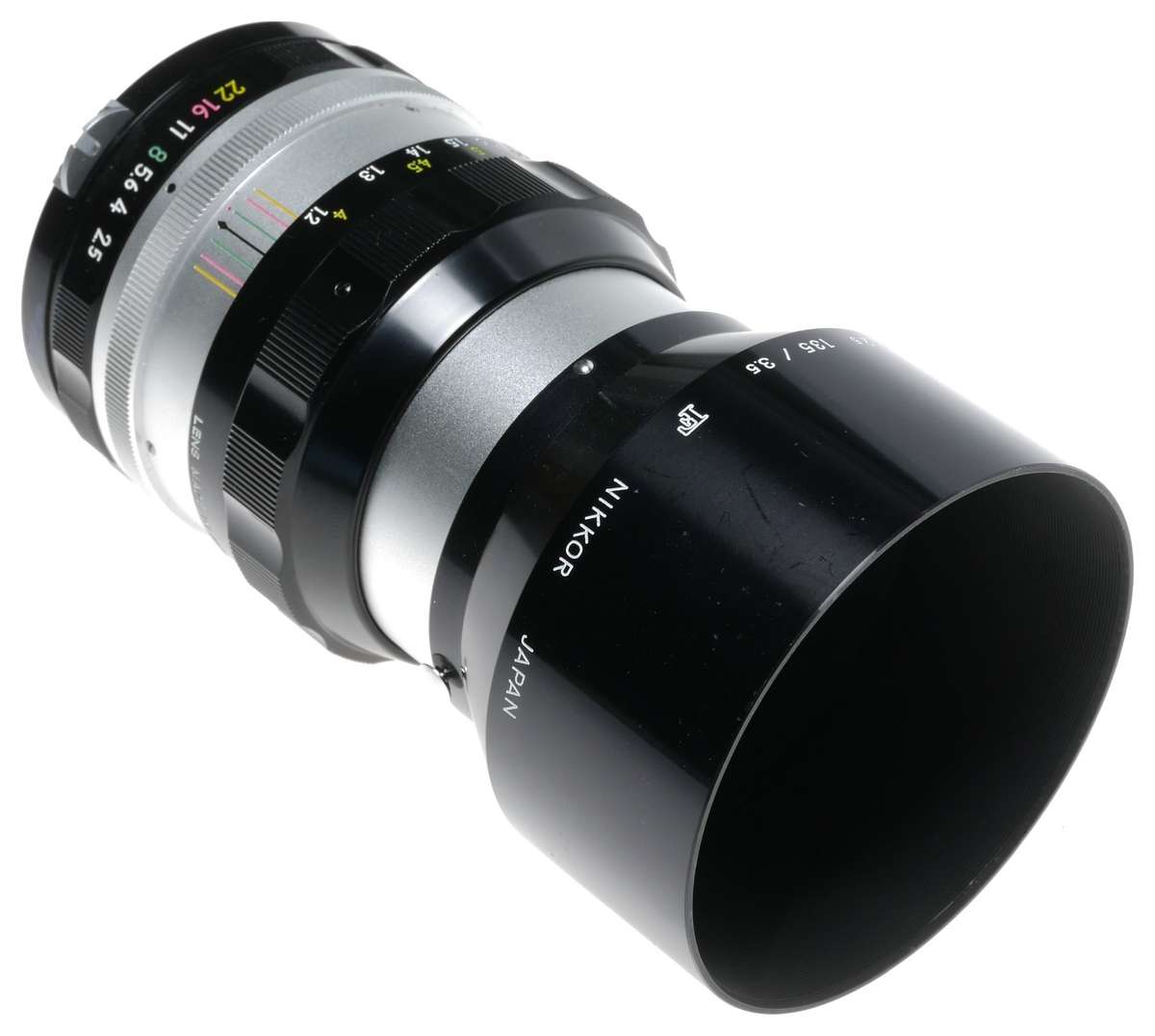 Nikkor-P 1:2.5 f=105mm SLR Nikon vintage lens MINT - Nikon