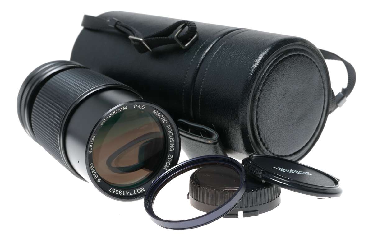 Vivitar 80-200mm 1:4 Macro Focussing Zoom MC SLR vintage lens