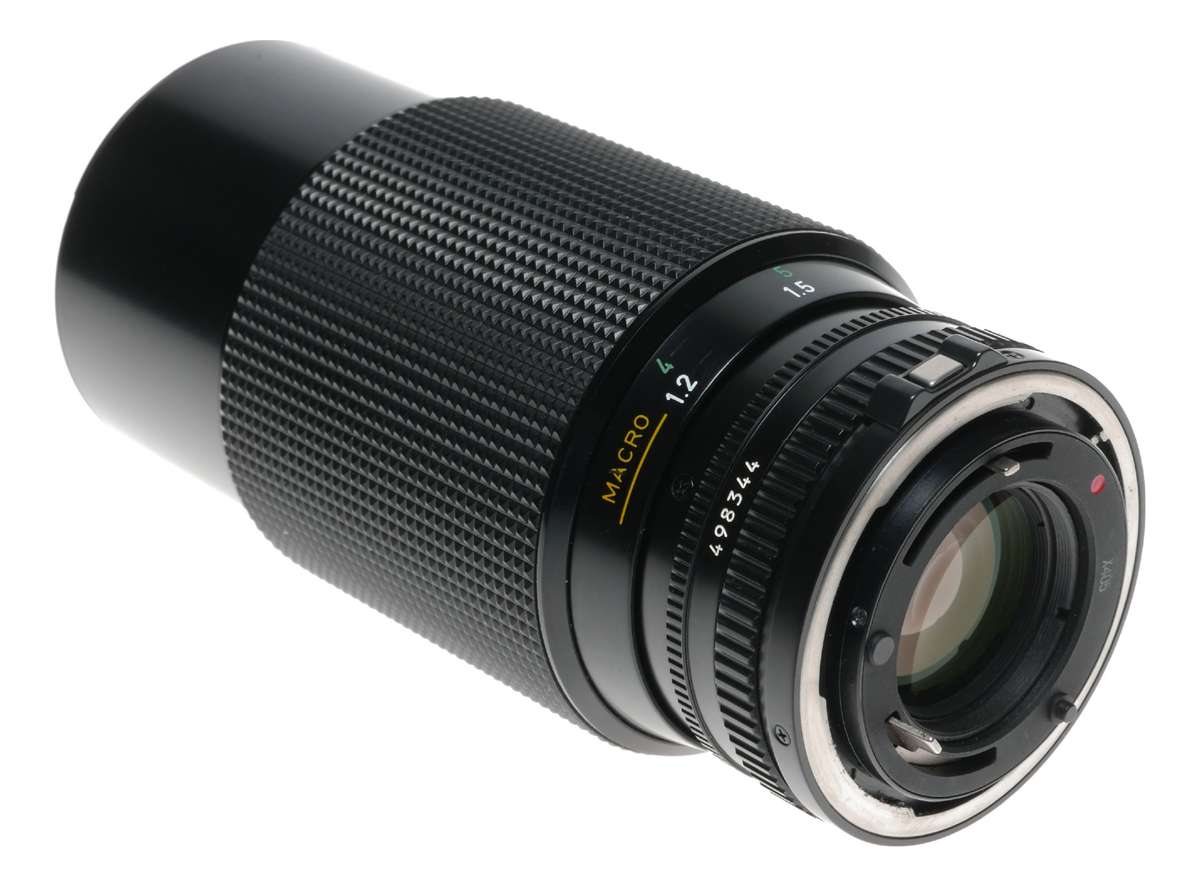 Canon Zoom lens FD 70-210mm 1:4 fixed aperture SLR vintage lens - Canon