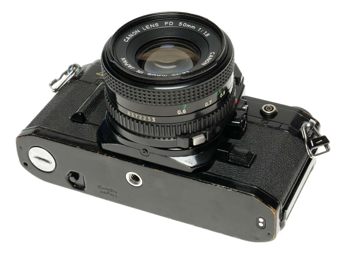 Canon AE-1 SLR vintage camera set FD 1:1.8 f=50mm S.C lens set - Canon