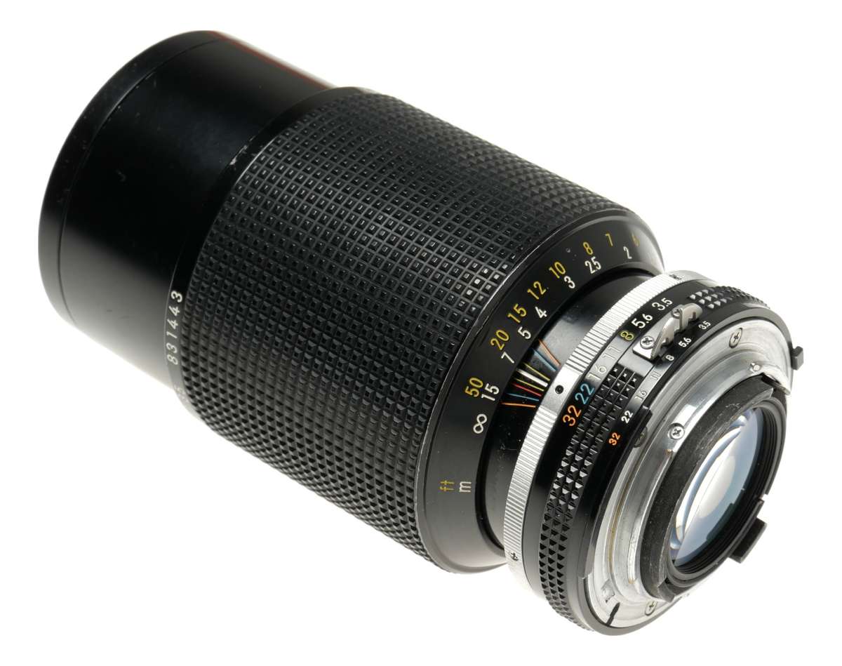 Zoom Nikkor 50-135mm 1:3.5 SLR 35mm vintage camera lens - Nikon