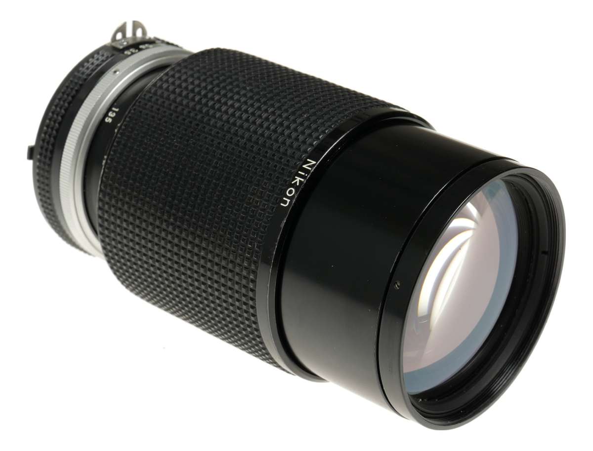Zoom Nikkor 50-135mm 1:3.5 SLR 35mm vintage camera lens - Nikon