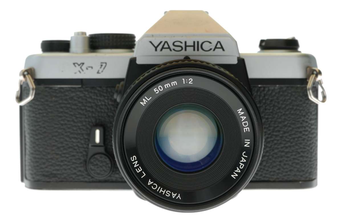 Yashica FX-7 35mm film SLR camera ML 1:2 50mm lens