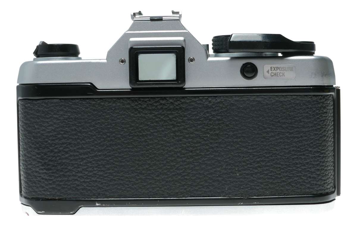 Yashica FX-7 35mm film SLR camera ML 1:2 50mm lens