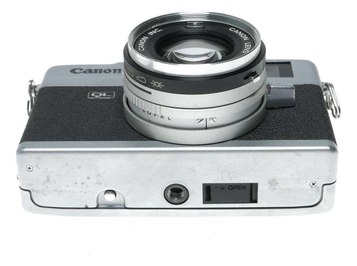 Canon Canonet QL17 35mm Film RF Camera 1:1.7 40mm