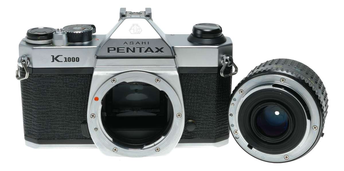 Pentax K1000 35mm Film SLR Camera SMC Macro 1:2.8 50 Lens Filters Manual