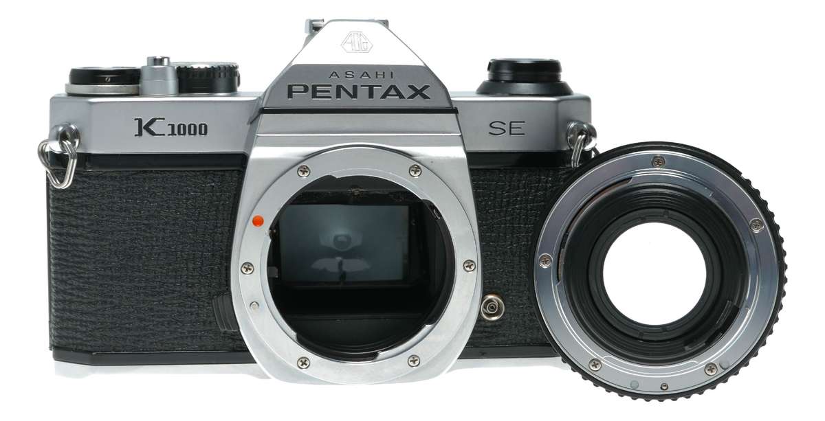 Pentax K1000 SE 35mm Film SLR Camera 1.7/50 SMC Lens Pouch Manual