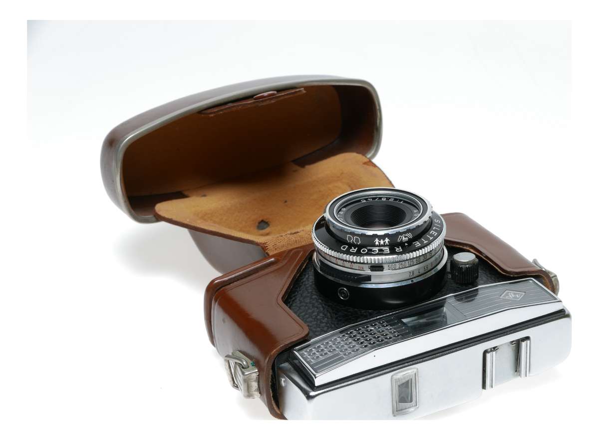 Agfa Silette Record 35mm Point Shoot Camera Color-Apotar 1:2.8/45mm