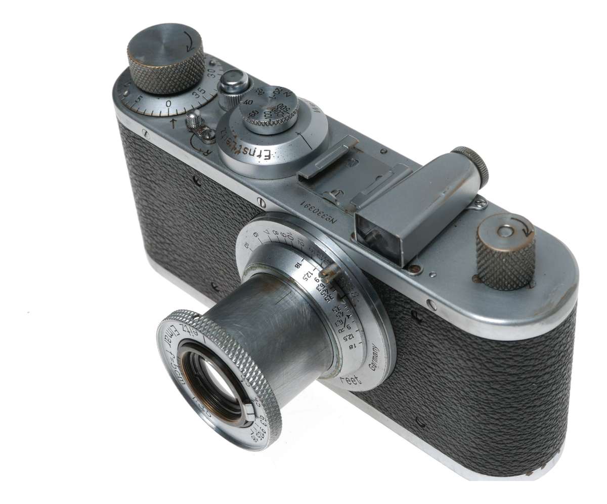 Leica Standard B chrome 5cm Elmar F3.5 case and lens cap