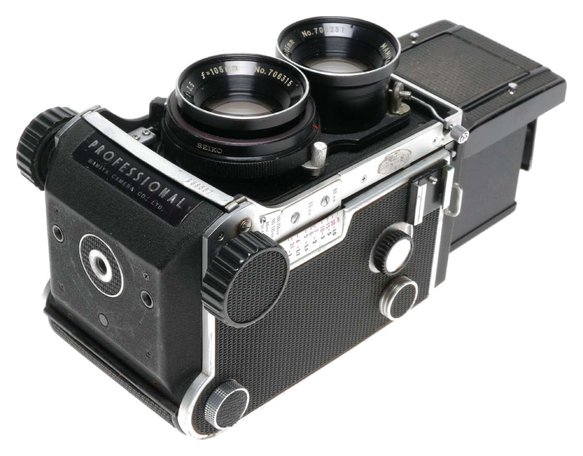 Mamiya C220 Professional TLR Film Camera Sekor 3.5/105mm Lens