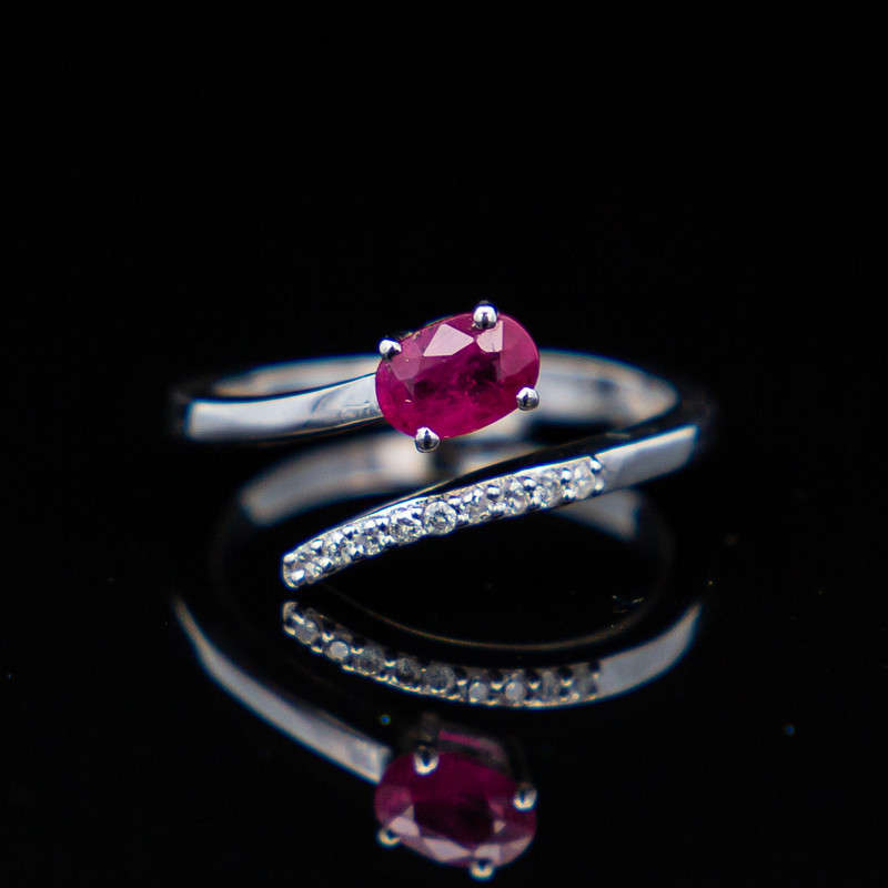 Minali - Ruby & Diamonds