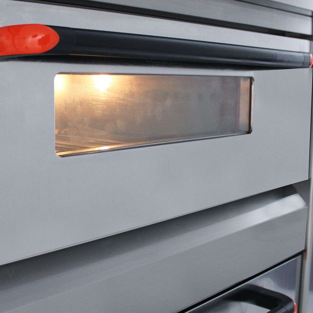 Single Deck Gas Oven - 2 Trays DOB-1202G