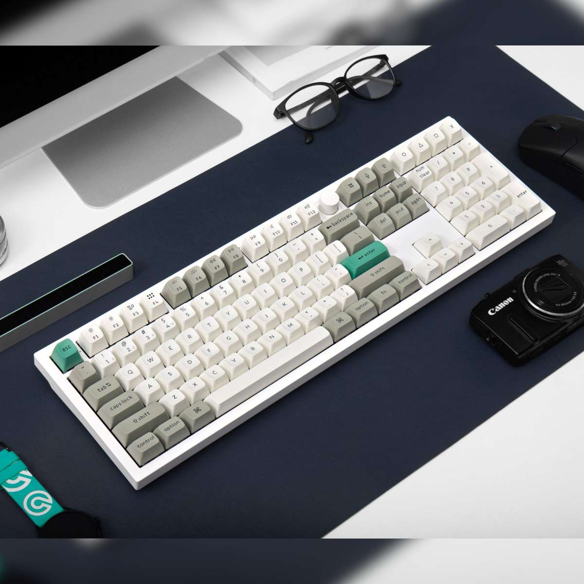 Keychron Q6 Max QMK/VIA Wireless Custom Mechanical Keyboard KSA Gateron Red Jupiter Switches - Sh...