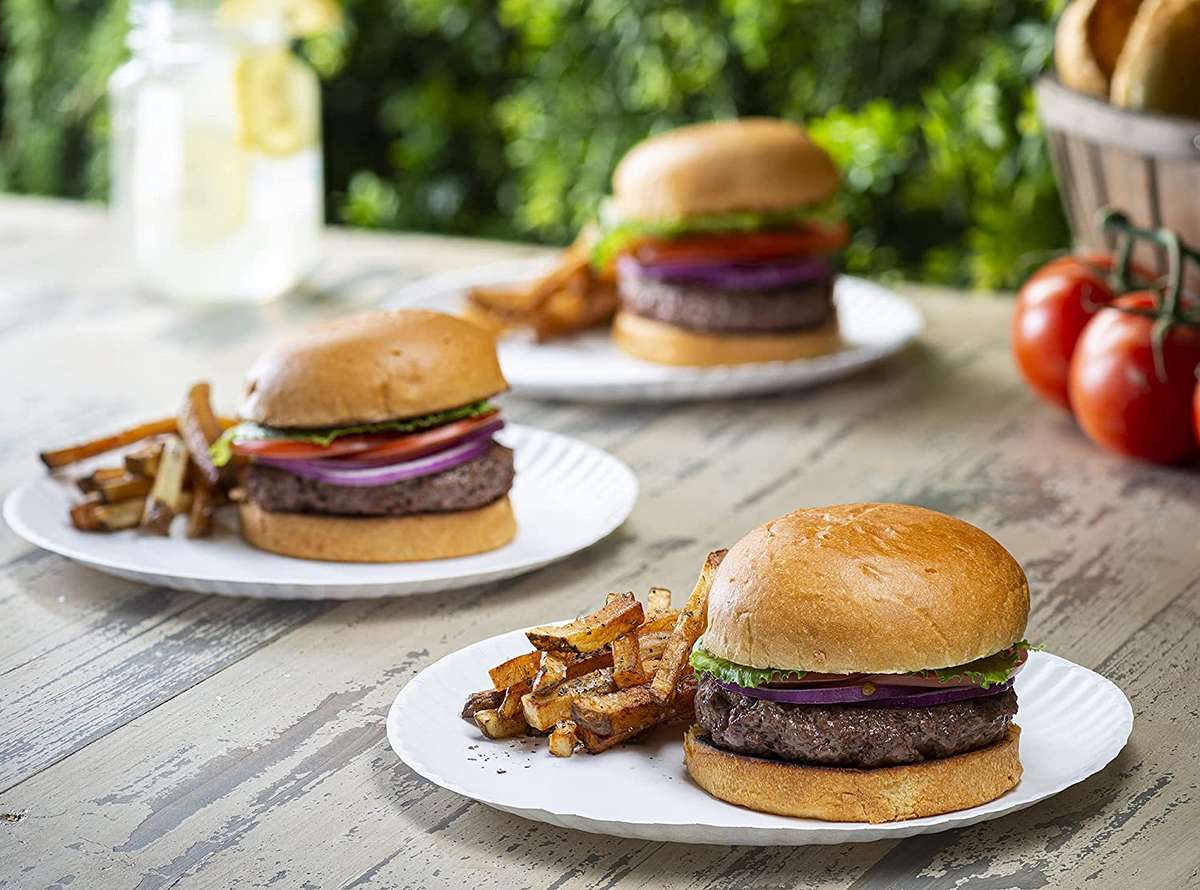 PAPER PLATES WHITE-PACK OF 200