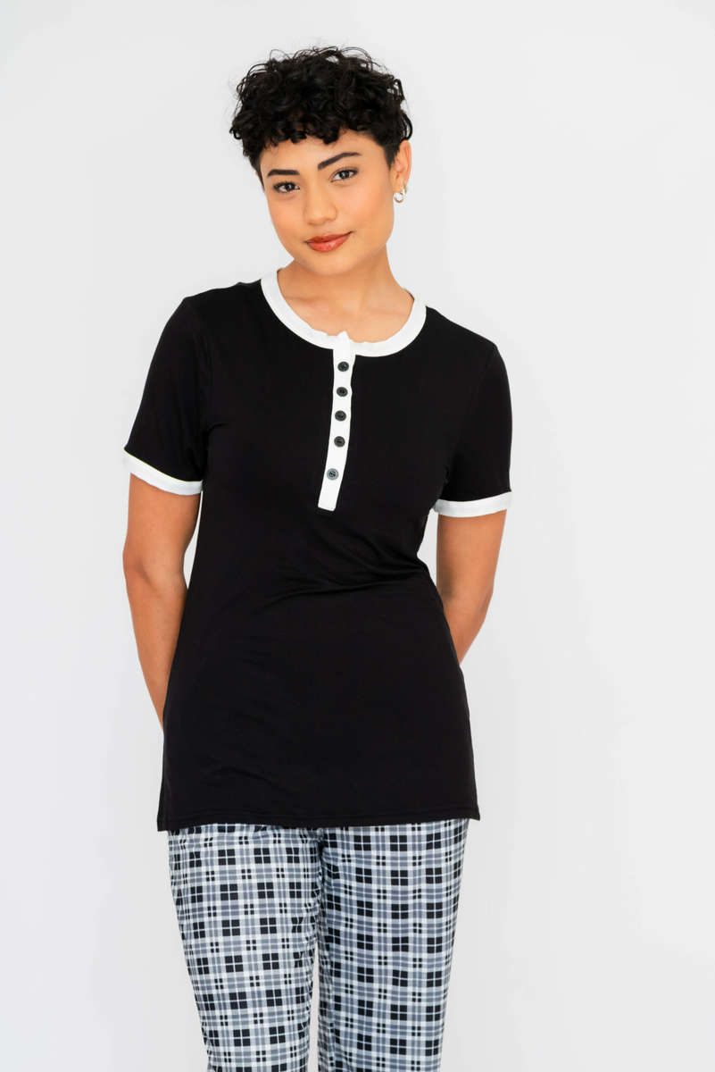 Ladies Short Sleeve Pyjama Set With Pockets