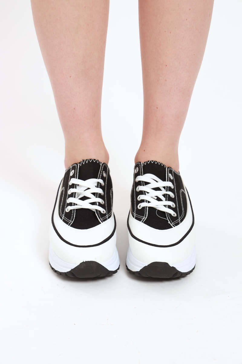 Original ZARA Ladies Sneaker - Size 7or 8 (Indicate at checkout)